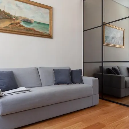Apartment Plum Guide - Chestnut