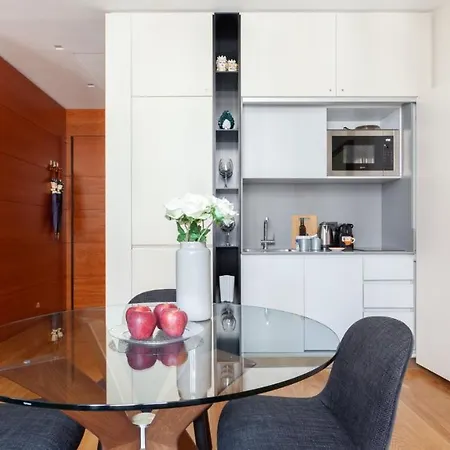 Plum Guide - Chestnut Apartment